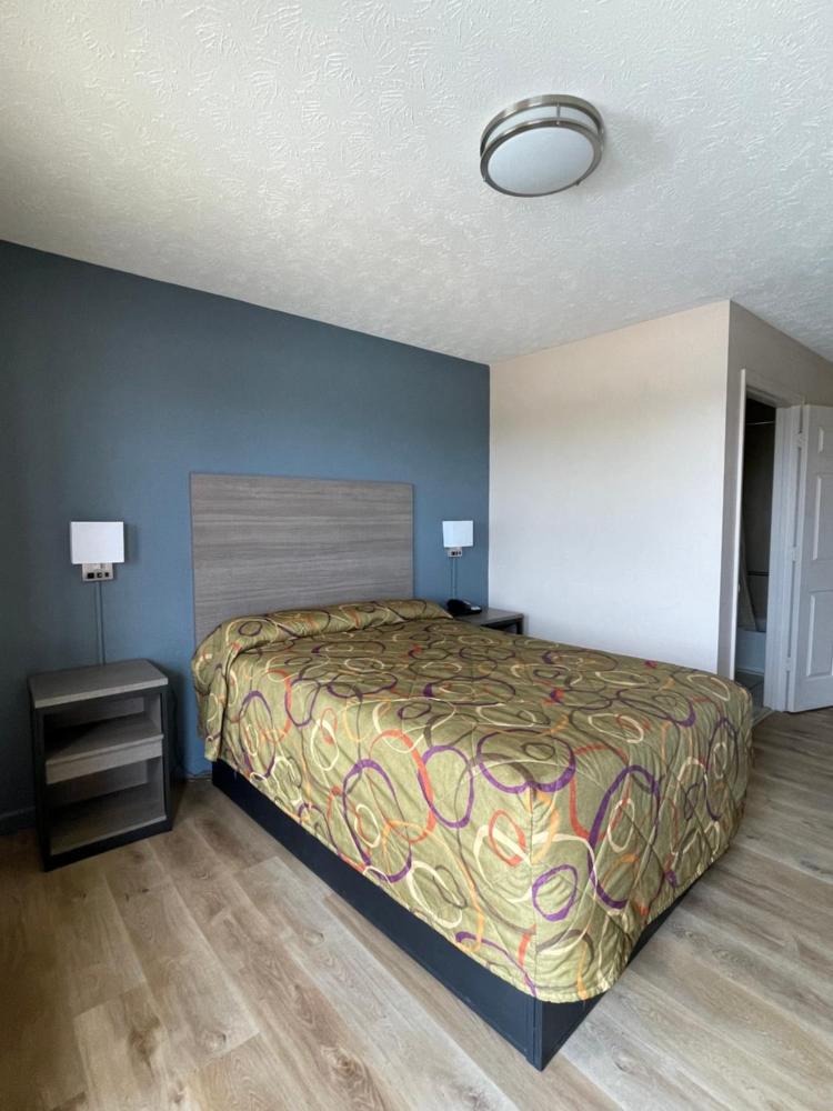 Single Room - Disability Access interior