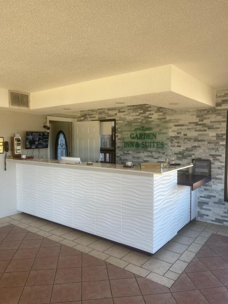 Garden Inn & Suites